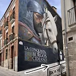 Luminoso Y Acogedor En El Centro Burgo