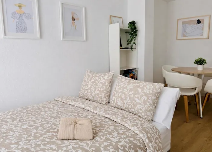 Luminoso Y Acogedor En El Centro *